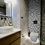 Appartement Golden Beachfront And Swimming Pool