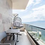 Golden Beachfront And Swimming Pool * Sarande