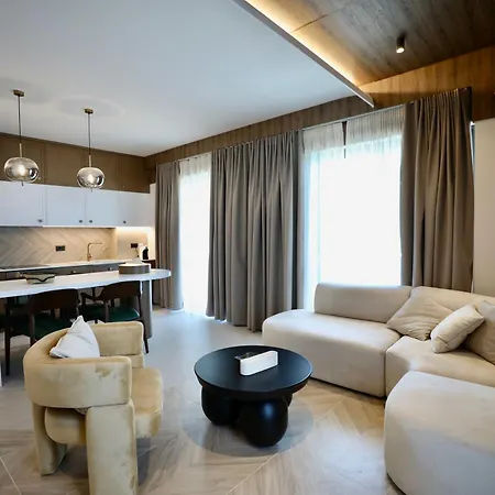 Apartamento Golden Beachfront And Swimming Pool Sarandë