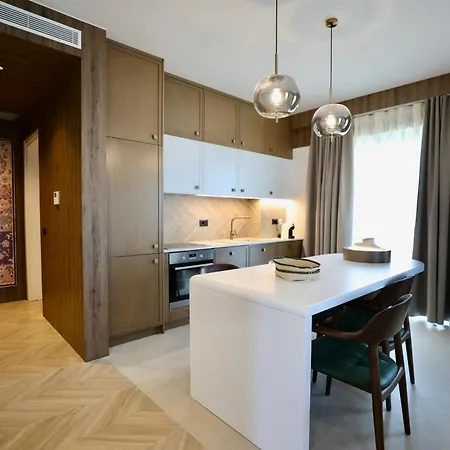 Apartamento Golden Beachfront And Swimming Pool *