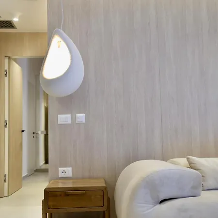 Apartamento Golden Beachfront And Swimming Pool Sarandë