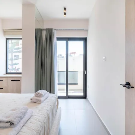 Lejlighed Golden Beachfront And Swimming Pool Sarandë
