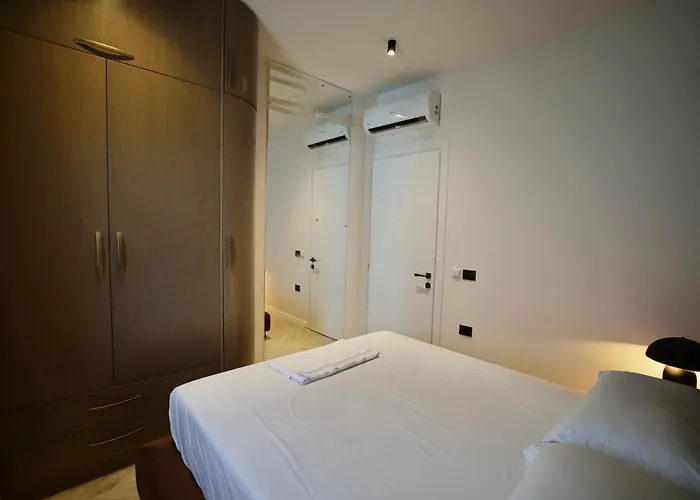 Appartement Golden Beachfront And Swimming Pool Sarandë