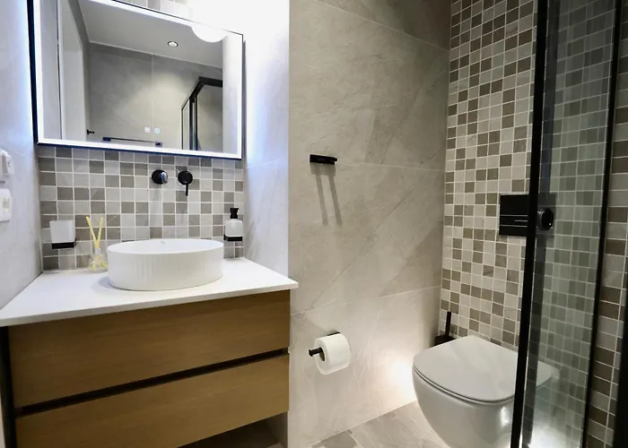 Appartement Golden Beachfront And Swimming Pool *