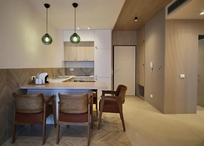 Appartement Golden Beachfront And Swimming Pool